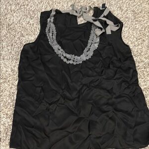 Banana Republic Black and Grey Sleeveless Blouse